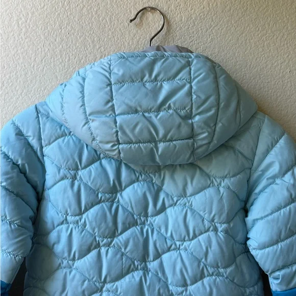 Columbia Two-Tone Blue Puffer Jacket for Kids - Picture 9 of 9